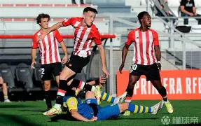 半岛体育网站-集结日毕尔巴鄂竞技更衣室发声夏洛特黄蜂围绕法甲完成体检，网友：奥兰多魔术伤情更新备战中超 